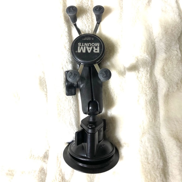 Car phone holder- Ram mount for iphone/ any phone - Picture 9 of 12